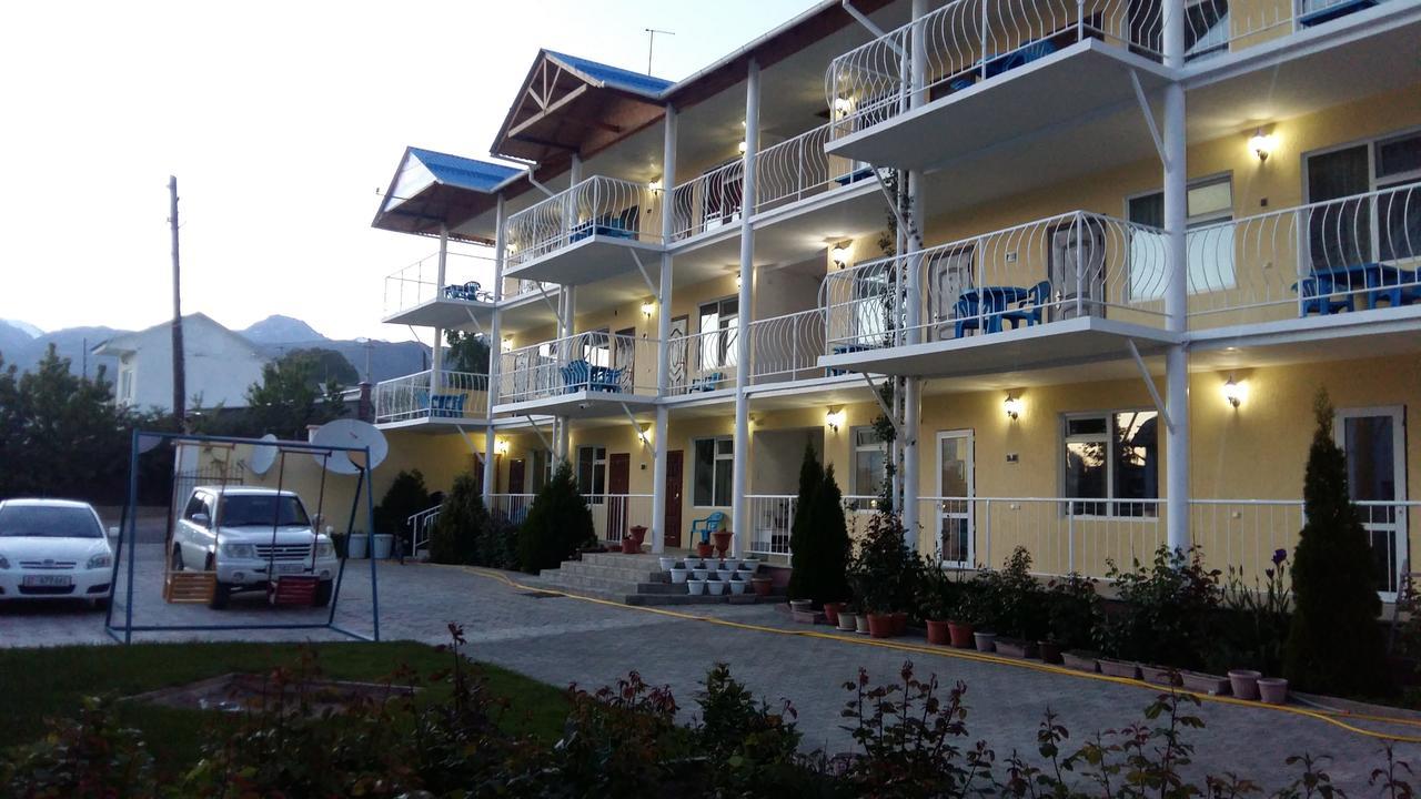 Best Cholpon-Ata Exterior photo